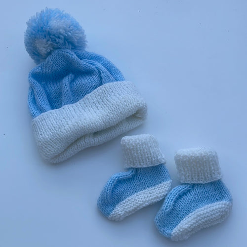 Hand knitted hat and boots set 3-6m