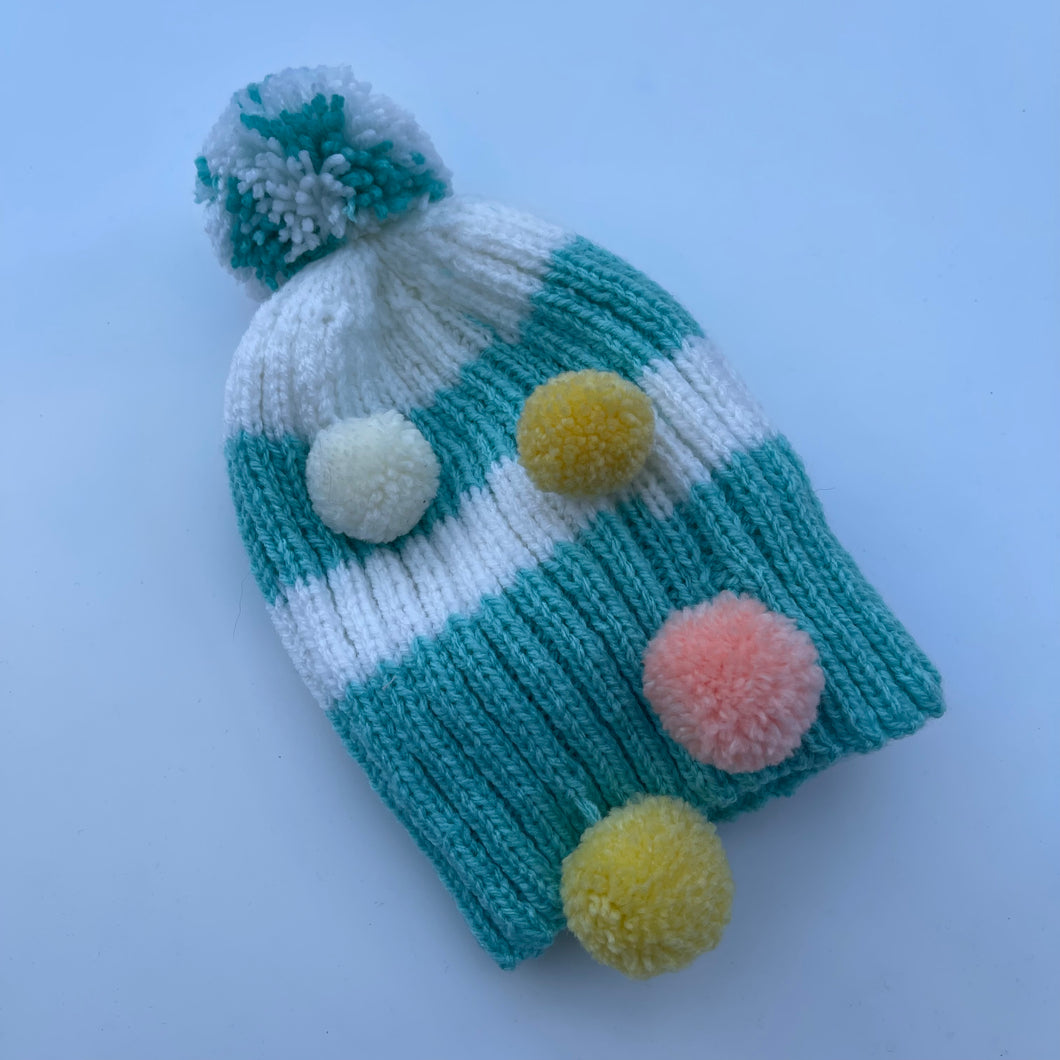 Pretty pom pom knitted hat 2-5yrs